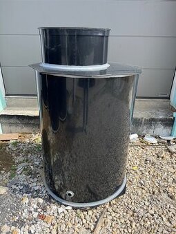 Plastova vodomerna sachta 1,6m