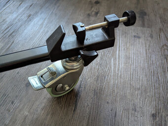 Kolieska pod statív (Dolly)