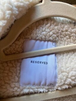 Reserved zimný kabát