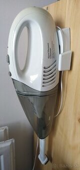 Cleaner