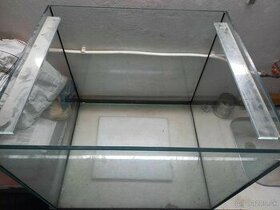 Akvárium cca 250L (10mm sklo) 70 x 60 x 60cm