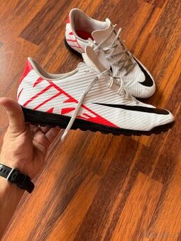Nike Turfy