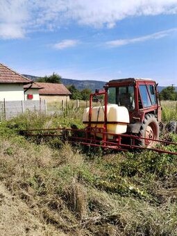 Rozľahlý stavebny pozemok na konci ulice