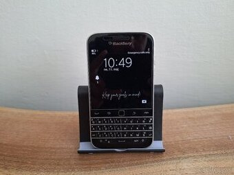 Blackberry Q20