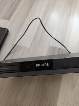 Predám starší Dvd prehrávač,notebook a televízor