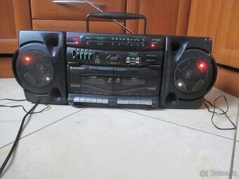 LED Stereo prenosný Rádiomagnetofón