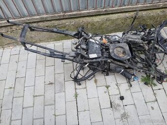 Predám zbytok rámu na BMW R 1150 RT