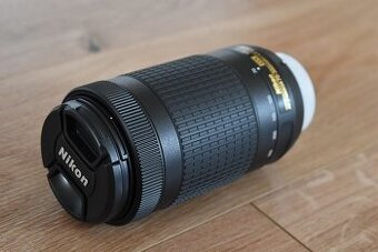 Nikkor 70 - 300 AF-P s VR stabil. - tele zoom objektiv nikon
