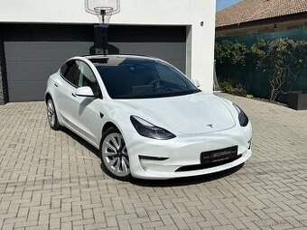 REZERVOVANE///Tesla Model 3 Long Range AWD REFRESH
