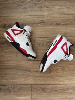 Jordan 4 Retro red cement