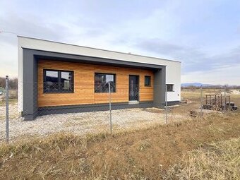 predaj NOVOSTAVBA v obci Brodzany s pozem. 391 m²