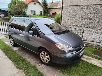 Peugeot 807 2,0 HDI