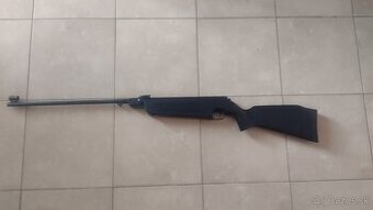 Vzduchovka Slavia 631