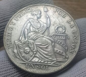 Mix strieborných mincí svet.