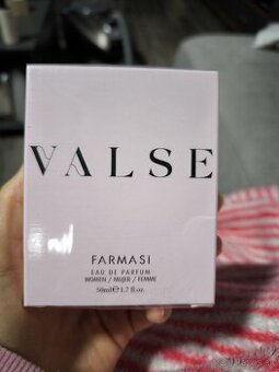 Dámsky parfum Valse od farmasi