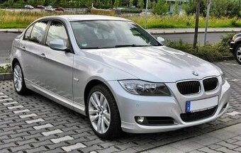 Kúpim BMW E90