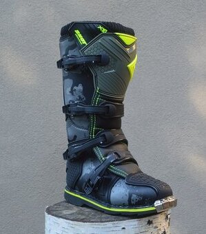 SHOT boty čižmy topánky camo sivé žlté 40