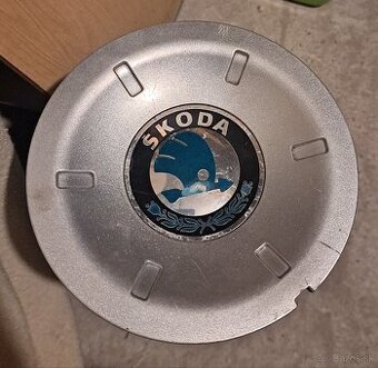 Octavia 2 stredový kryt elektrónov