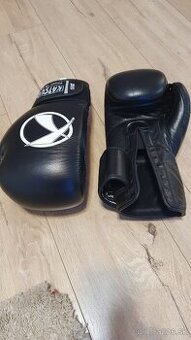 Predám MMA rukavice, boxérske rukavice, chrániče holení