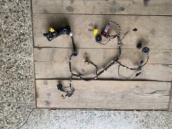 Káblový zväzok ľavých predných dverí Octavia 2