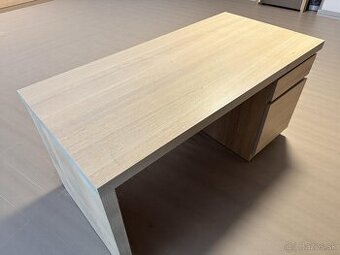 Predám písací stôl 140x65 MALM