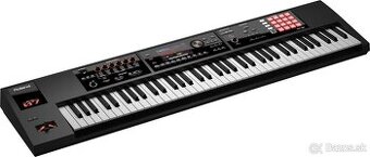 Roland FA-07 - špičkové klávesy na koncerty