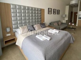 PREDAJ:1i apartmán s balk.;42 m2;Hrebienok Resort II+park.mi