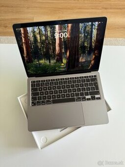Macbook Air 13" M1 Strieborný SK