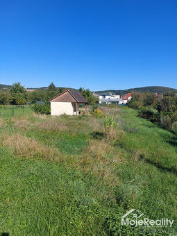 Trenčín/ Zamarovce – pozemok 1028 m2 na predaj