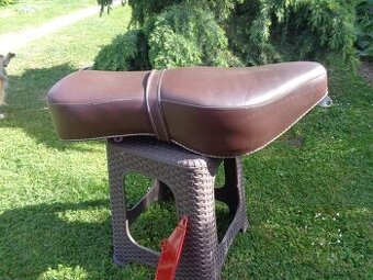Sedadlo na JAWA 500 OHC
