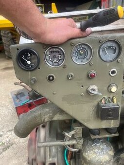 Motor crystal lkt