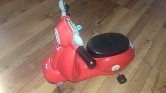 Detská motorka Chicco Vespa (malo pouzivane, plne funkcne)