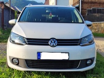 VOLKSWAGEN TOURAN 1.6 TDI 7 miestne , ťažné