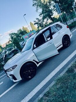 BMW X7 50D