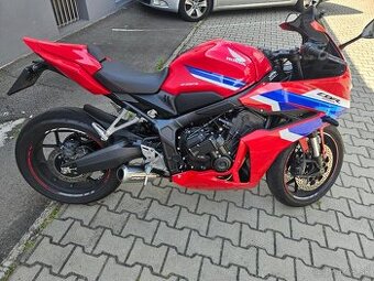 Honda CBR650R