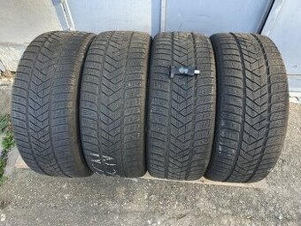 255/45R20 Pirelli Scorpion
