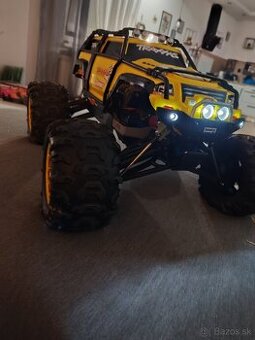 Traxxas Summit 1/8 XL MAXX verzia