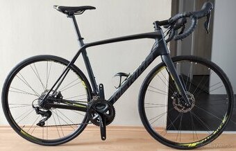 Cestny karbonovy bicykel Merida Scultura 4000 Disc