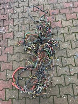 Kabeláž Tatra 613/4