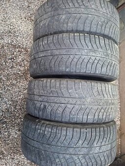 275/45R20 Michelin  4ks