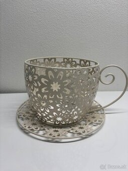 Krásny kvetináč - šálka