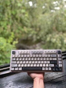 ⌨️ Mechanická klávesnica YUNZII YZ75 Pro Wireless