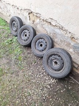 Predám zimné pneu berlingo