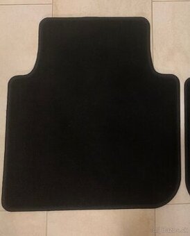 Ľavý zadný textilný koberček Kodiaq, Tiguan, Touran, Ateca