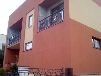 Kompletné stavebé práce.