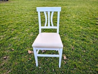 Kvalitné bukové stoličky (masív) - 20 ks