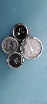 Zetor 25/ super 50 budiky, teplomer tachometer