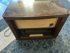Predám starožitné radio - 1