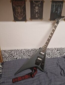 Gitara Jackson js32 king V