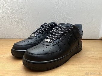 Nike Air Force Supreme black